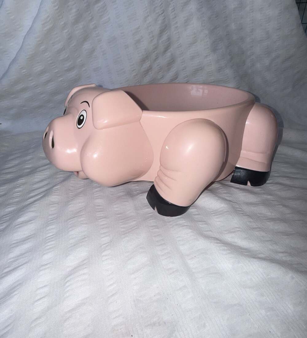 Fundamental Too Ltd. Oinking Pig Snack Bowl Dish Animated Pig Sound Vintage 1996